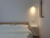 Yang · Hostel Apartment (Changsha Huanghua International Airport)