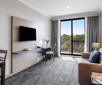 Oaks Sydney North Ryde Suites Hotels in Macquarie Park