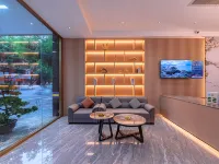 Yulin Yuecheng Hotel (Chengzhan Road Railway Station Branch) Hotels in Yulin