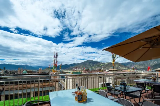 Henry Hotel のホテル