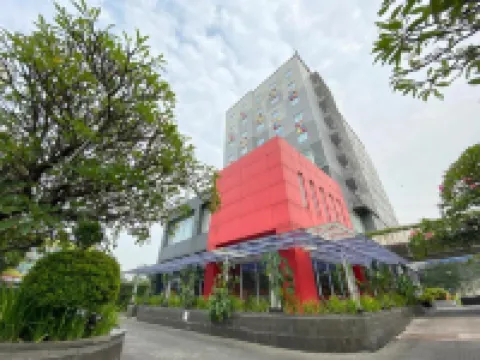 Zuri Express Lippo Cikarang Hotels near WaterBoom Lippo Cikarang