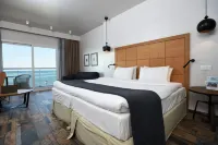 Golden Star City Resort Hotels in Agia Triada
