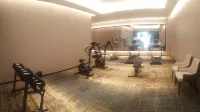 Yilong Haiya Hotel (Xu Changpang Donglai Times Square Caowei Ancient City Branch） - Gym
