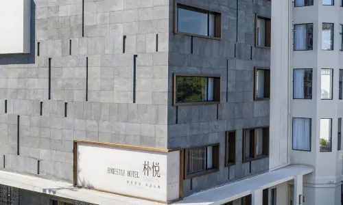 Beihai Silver Beach Puyue Hotel (International Passenger Port Branch)