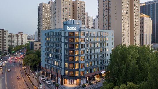 baseLITE HUANGXING Serviced Apartment