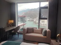 루챠오리진 루딩차오 기념관 주변 호텔