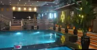 Mingjin Boutique Hotel - Kolam Renang