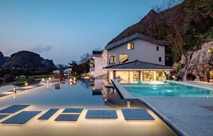Xingyi Wanfeng Linyueqili B&B