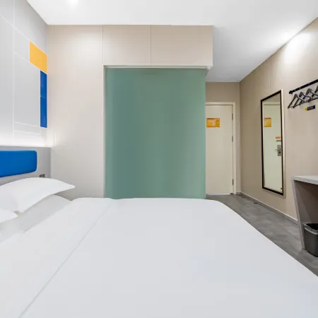 Hohhot Jinyu Hotel (Zhongshan West Road Xinhua Square Subway Station)