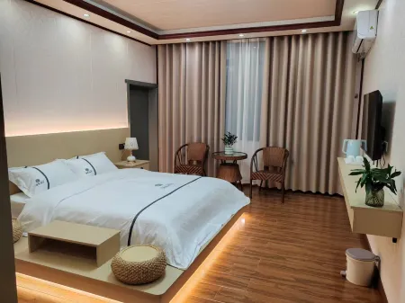 Qingquan Hotel (Huangguoshu Scenic Area Branch)