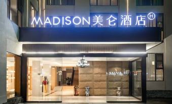 Madison Hotel (Jiuzhaigou Scenic Spot)