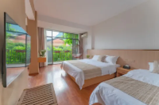 HuayueMinshuku  (Yangshuo West Street Branch)