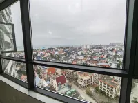 Cloud · Designer Scenic Apartment (Beihai Silver Beach Scenic Area International Passenger Port)