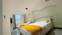 Aisen Homestay (Anshun Passenger East Station) - Esports