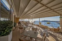 Verdi St George's Bay Marina - parking