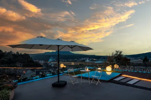 Tengchong Yunman shanting View Hotel - Barer