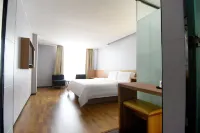 7Days Inn Chain Hotel (Dandong Fengcheng Center)