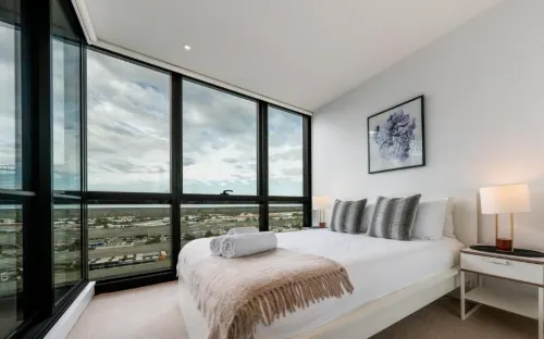 Melbourne Private Apartments - Collins Street Waterfront, Docklands