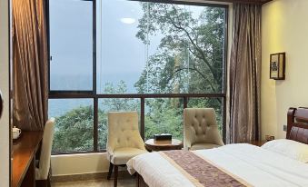 Qiaozhuanju Hotel (Dujiangyan Qingchengshan)