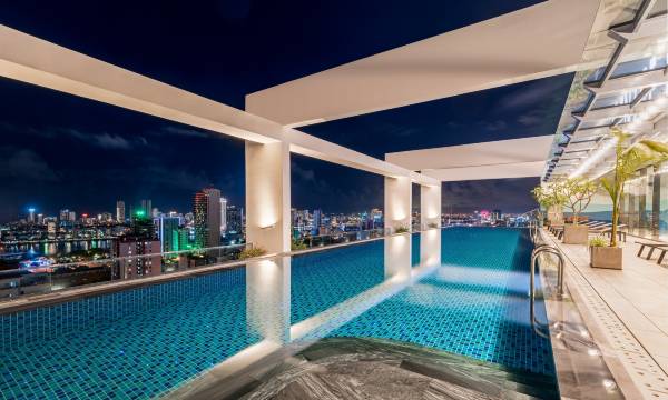 Centre Point Danang Hotel & Residence