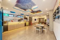 Anyu E-sports Hotel (Jinzhai Hongjun Avenue) Hotels in Jinzhai