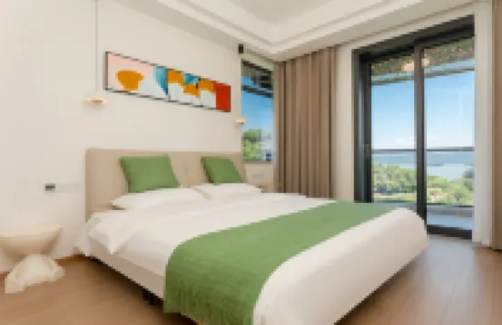 Qiandao Lake Guiyu Jiangnan Lake View Resort Apartment