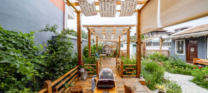 Qingya Bieyuan Homestay (Bagua City Lijie) Hotels in Tekes County