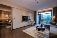 庫爾德寧·雲杉酒店（鞏留庫爾德寧風景區店） - 4星級