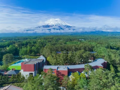 Forest Village (Fuji Premium Resort) Hotel di Minamitsuru District