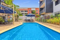 Hudson Parap - Pools
