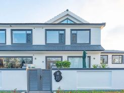 Shangyue Mingquan Hot Spring Villa