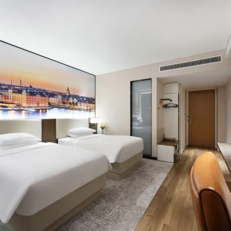 Vienna International Hotel