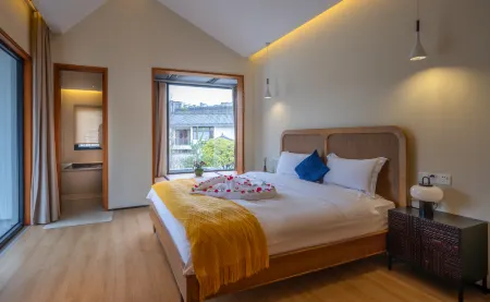 TENGCHONGTENGYUSHIGUANG Отели рядом с достопримечательностью «Mayu Valley Hot Spring Town»