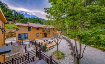 Yongsheng valley xianju  homestay