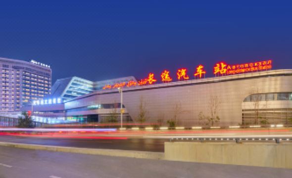 Super8 International Hotel (Urumqi High-speed Railway Station Branch)