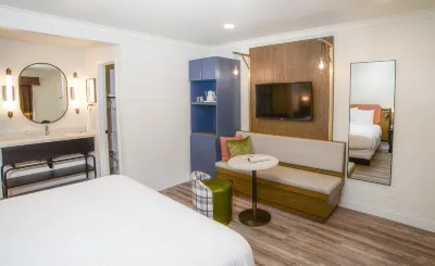 The Woodrose Hotels in Willits