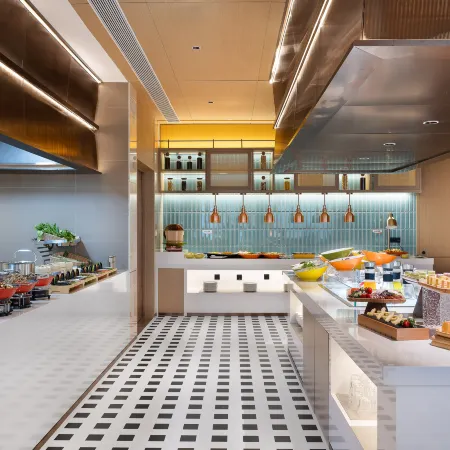 Home2 Suites by Hilton Xingyi Jushan Plaza