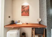 Leisure In The Mountains Hotels in Luxi