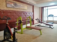 XuPu HuaShen Hotel（Dahan commercial pedestrian Street） Hotels in Xupu