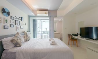 24 Hills Hotel