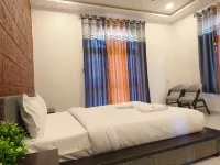 SK Brownstone Villa - Villas