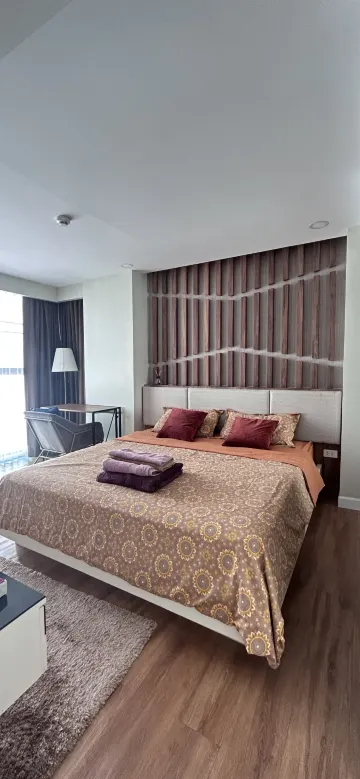 ห้องสวีทโคซี่ 2 ห้องนอนและ 1 ห้องนั่งเล่น