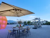 肇慶泊隱酒店（星湖旅遊景區七星巖牌坊店） 鄰近七星巖牌坊廣場的酒店