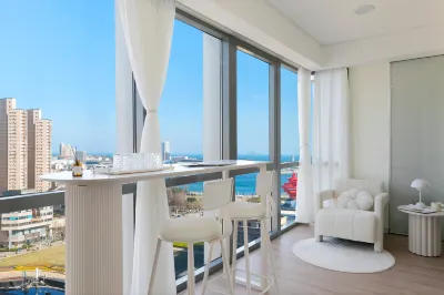 Muzi Shiguang Homestay (Wusi Square Branch) Hotels in Qingdao