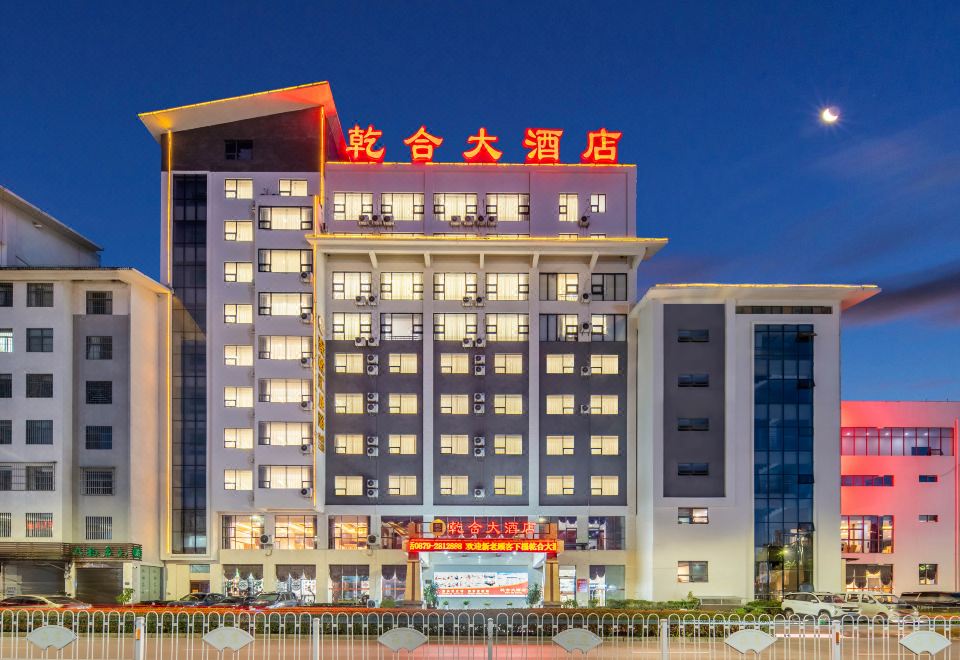 hotel overview picture
