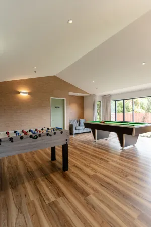 Haka House Franz Josef Отели рядом с достопримечательностью «West Coast Wildlife Centre»