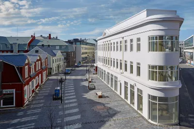 Reykjavik Consulate Hotel, Curio Collection by Hilton