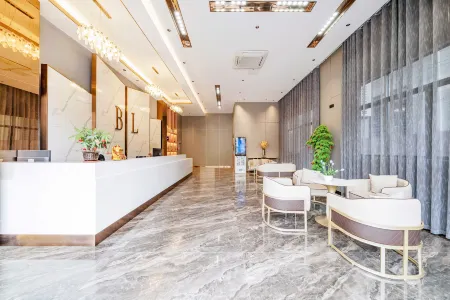 Ledongguan Lai Intelligent Hotel (Huangliu Station) Отели рядом с достопримечательностью «Yinggehai Salt Flats»