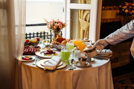 Le Metropole Luxury Heritage Hotel since 1902 by Paradise Inn Group