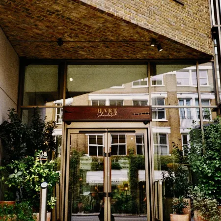 Hart Shoreditch Hotel London, Curio Collection by Hilton Отели рядом с достопримечательностью «Небоскреб «Хирон-Тауэр»»
